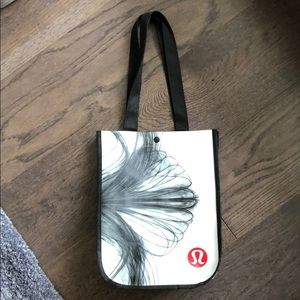 Special edition Lululemon reusable bag size small